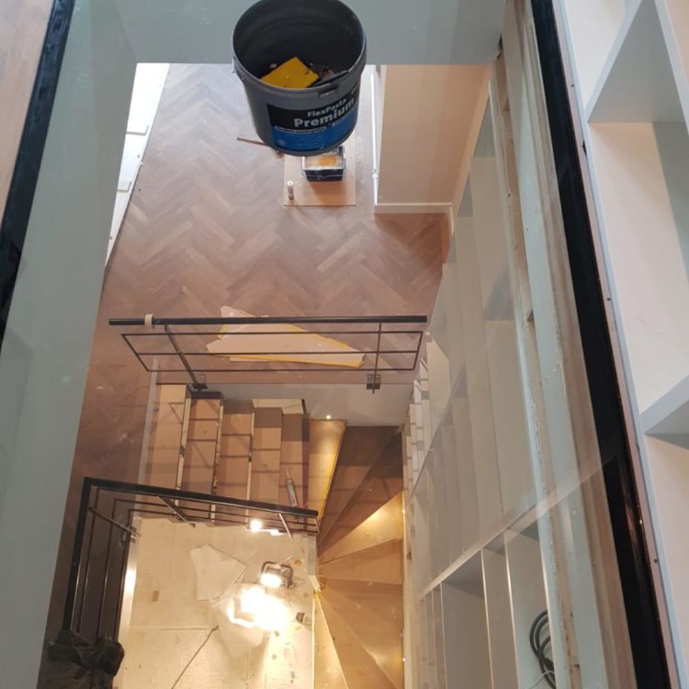 95A2025e 761B 4092 B9c1 E98e1951b090 750X1000